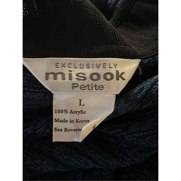 Exclusively Misook Petite black & blue striped acrylic knit zip front cardigan G - Picture 7 of 8